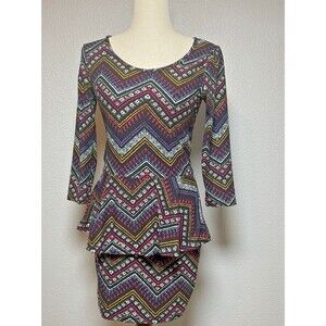 Hot Kiss 80's peplum sheath chevron Med 3/4 sleeve dress party clubwear flirty
